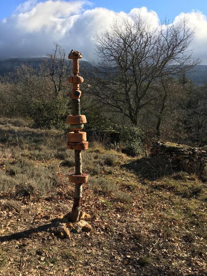 La maison de Mado et sa cabane dans les arbres Plan d'Aups Extérieur photo